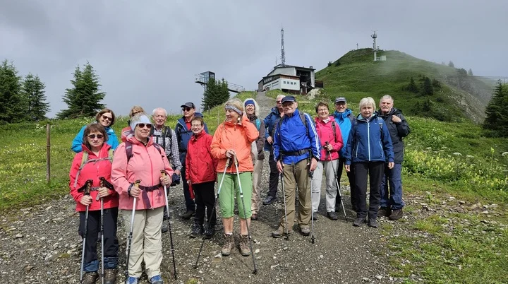 Seniorengruppe vor der Bergstation | © DAV Heilbronn